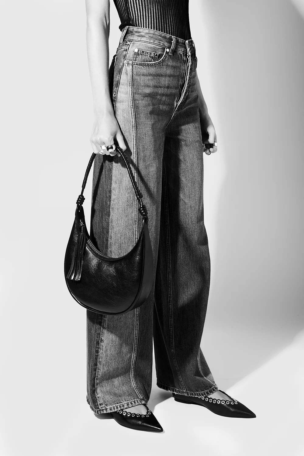 Saige Shoulder Bag - Image 5